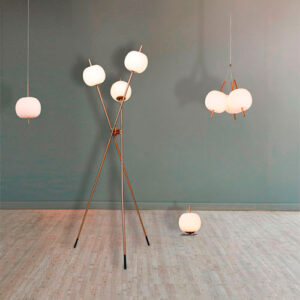 Lustre Moderno Poma com 6 Globos de Vidro