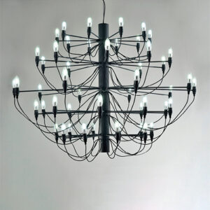 Lustre Pendente Clássico Design Italiano Preto para 50 Lâmpadas