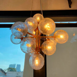 Lustre Pendente Moderno Vine com 14 Globos de Vidro