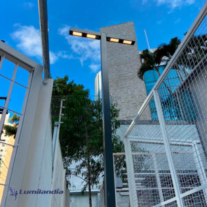 Poste de Jardim Pétala Minimalista Ludwig Duplo LED Integrado