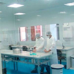 luminaria-de-embutir-hermetica-ip65-sala-limpa-para-lampadas-tubo-led-t8-exemplo