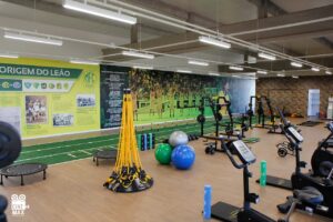 luminaria-de-sobrepor-com-ganchos-para-perfilado-retangular-branca-2