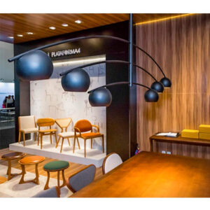 lustre-moderno-berimbau-arco-com-cupulas-pequenas-preto-3-hastes-2