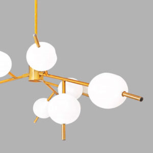lustre-moderno-dourado-com-vidro-bola-fosco-maca-detalhes