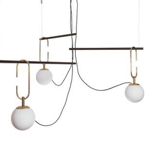 pendente-moderno-haste-e-gancho-cobre-com-globo-de-vidro-fosco-trio-detalhe