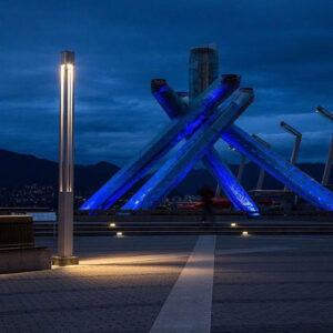 poste-ornamental-decorativo-quadrado-torre-led1