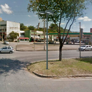 poste_petala_redonda_tripla_ambientada