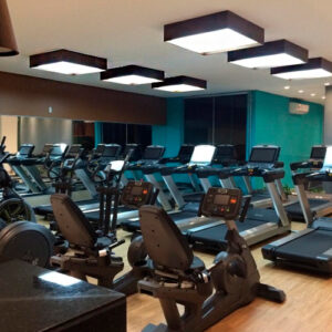 plafom_madeira_quadrado_ambientado