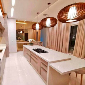 pendente_madeira_ripado_esferico-anbientado-3