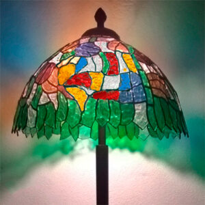 Luminária de Chão Vitral Estilo Thifany Cúpula com Pontas Vintage Clássico