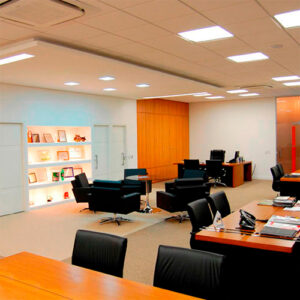 luminaria_embutir_quadrada_31w-ambientada