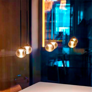 Luminária de Teto Pendente Vidro Ball com LED Integrado