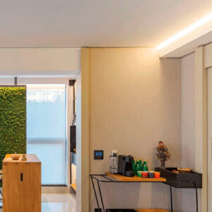 Perfil_rodapé_teto_reto_ambientado