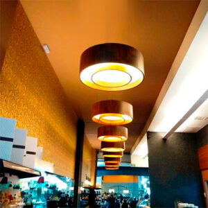 plafom_madeira_cilindro_aro_central-ambientada