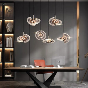 pendente_led_bola_com_asas_ambientada-5