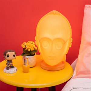 abajur_infantil_Polietilen_C3PO-branco-ambientado