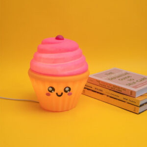 abajur_infantil_Polietilen_CUPCAKE_KAWAII_ambientado