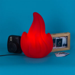 abajur_infantil_Polietilen_LUMINÁRIA_FOGUINHO_ambientada