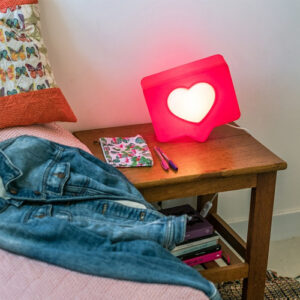 abajur_infantil_Polietilen_amei_vermalho-ambientado
