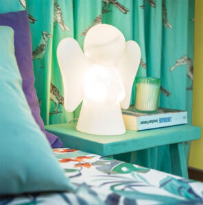 abajur_infantil_Polietilen_anginho-branco_ambientado-2