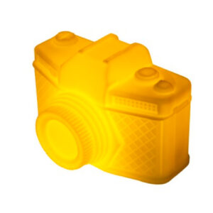 abajur_infantil_Polietilen_camera_amarela-lado