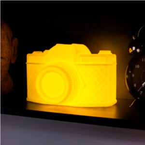 abajur_infantil_Polietilen_camera_ambientada-2