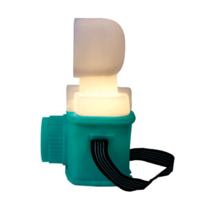 abajur_infantil_Polietilen_camera_retro-verde_branca-lado