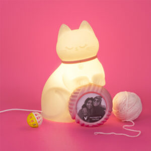 abajur_infantil_Polietilen_gatinha_novelo_rosa