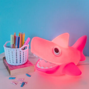 abajur_infantil_Polietilen_tubarao-rosa