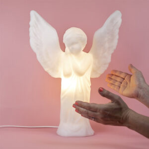 abajur_infantil_Polietileno_anjo_branco_ambientada