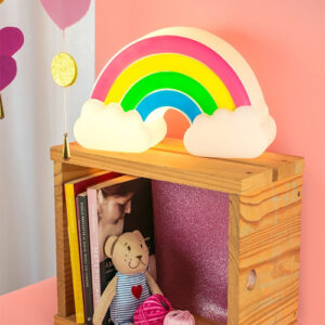 abajur_infantil_Polietileno_arcoiris_ambientado-2