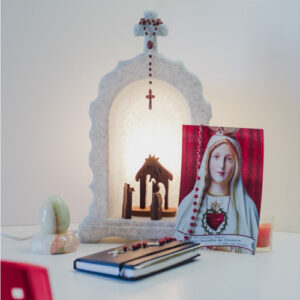 oratorio_granito-branco-ambientado