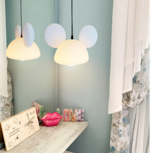 pendente_Polietileno_MICKEY-branco-ambientada