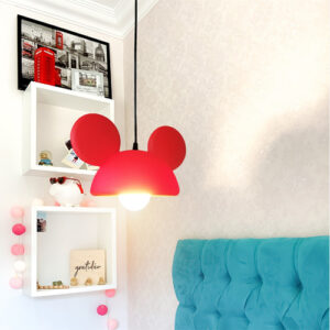 pendente_Polietileno_MICKEY-vermelho_ambientado