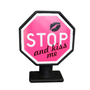 abajur_infantil_Polietilen_STOP_AND_KISS_frente