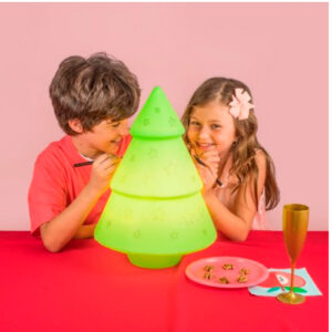 abajur_infantil_Polietilen_arvore_recados_ambientado2