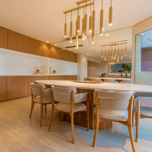 pendente_5_tubos_dicroica_ambientado-2