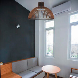 pendente_madeira_MICHELLE_LED_AMBIENTADO