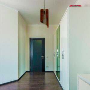 pendente_madeira_ripado_disiree_ambientado