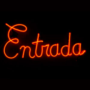 painel_parede_neon_entrada
