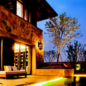 arandela_externa_canelada_ambientada