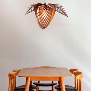 pendente_madeira_bee_ambientado