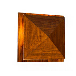 arandela_madeira_piramide