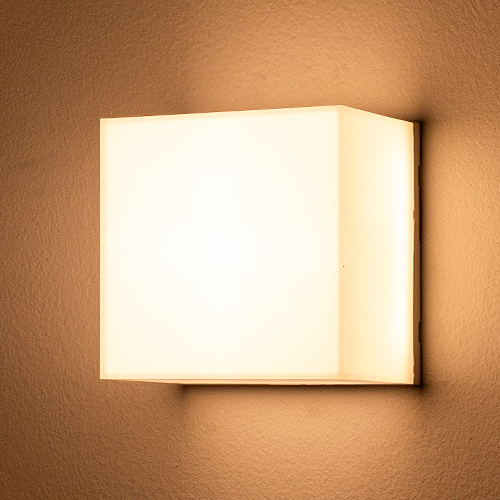 Arandela Kubo Quadrada