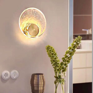 arandela_placa_gravada_redonda_ambientada