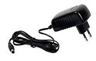  A imagem mostra um adaptador de energia ou fonte de alimentação preto. Tem um plugue de dois pinos (padrão europeu/brasileiro) para conectar na tomada. Um cabo preto sai dele, terminando em um conector cilíndrico (geralmente para baixa tensão). É usado para converter a eletricidade da tomada para um dispositivo eletrônico. (199 caracteres)