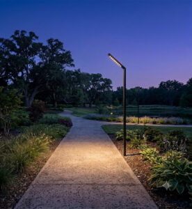 Poste-SLIM-Foco-Angulado
